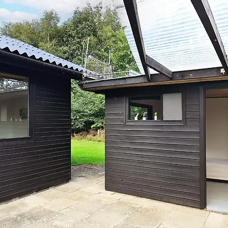 6 Person In Oster Assels